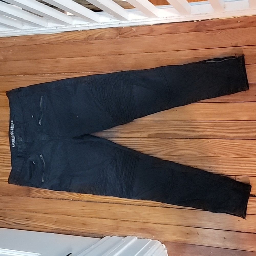 American Eagle Outfitters Hi-Rise Jegging